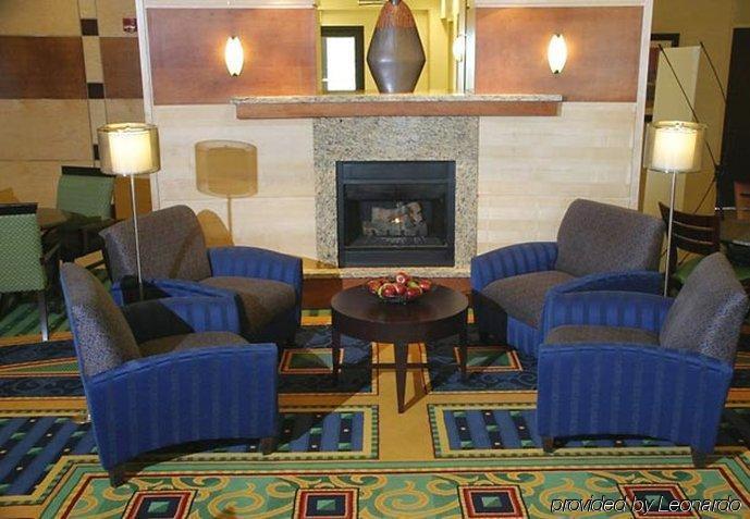 Springhill Suites Erie Kearsarge Interior photo